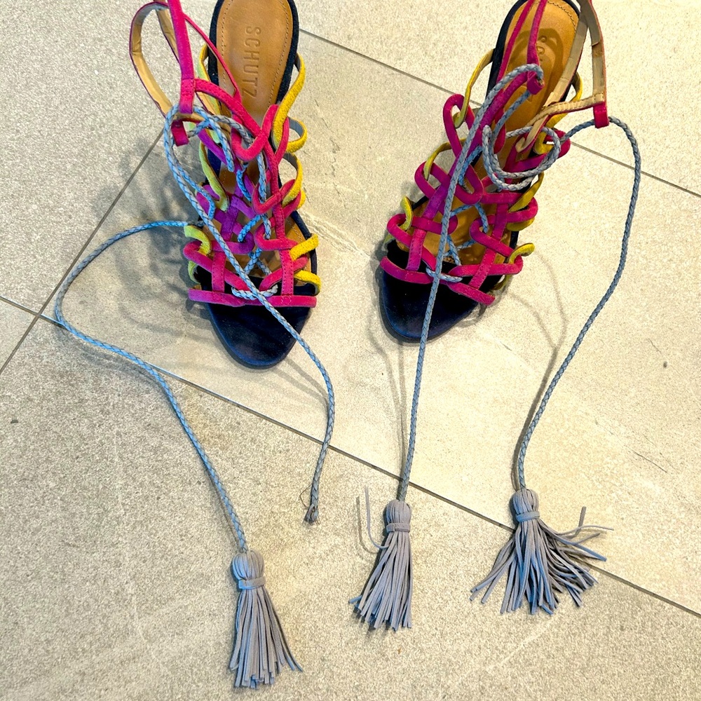 Schutz heeled sandals. Multicolored. Size 38.5